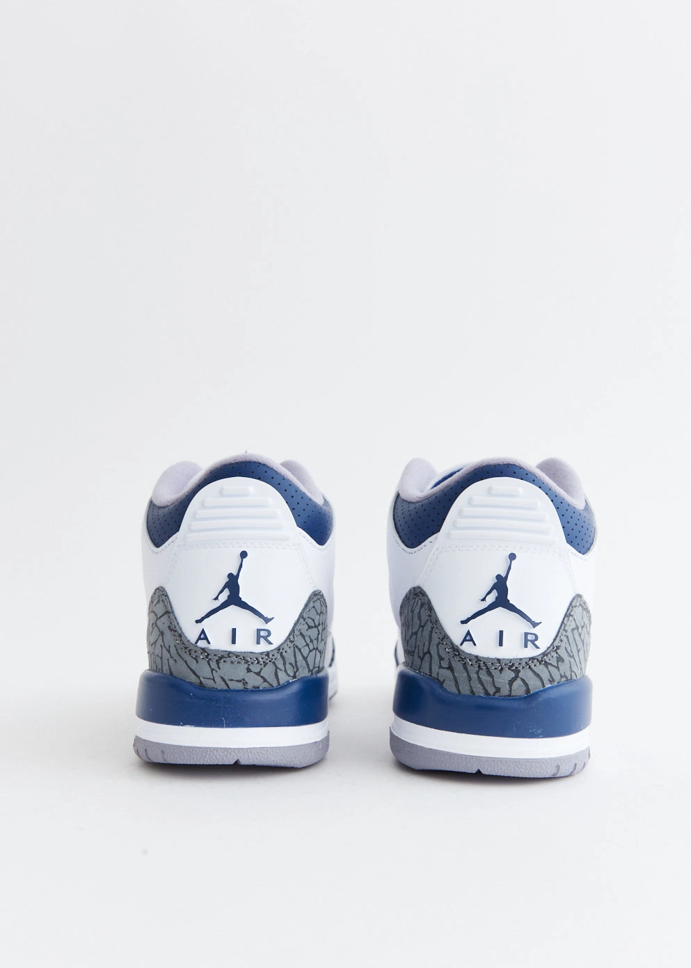 Air Jordan 3 Retro 'Midnight Navy' Sneakers (GS)
