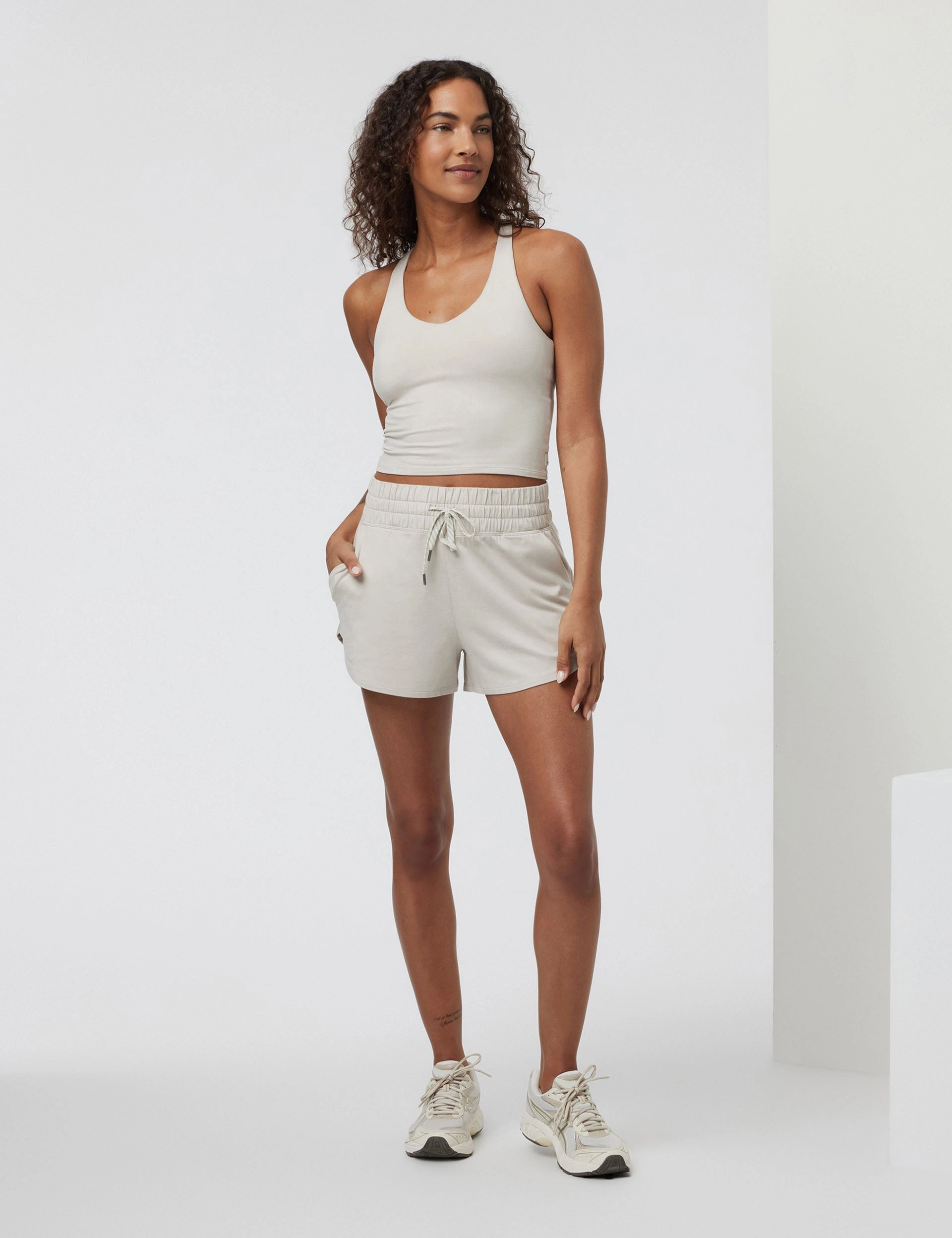 Halo Performance Crop 2.0 - Ecru Heather