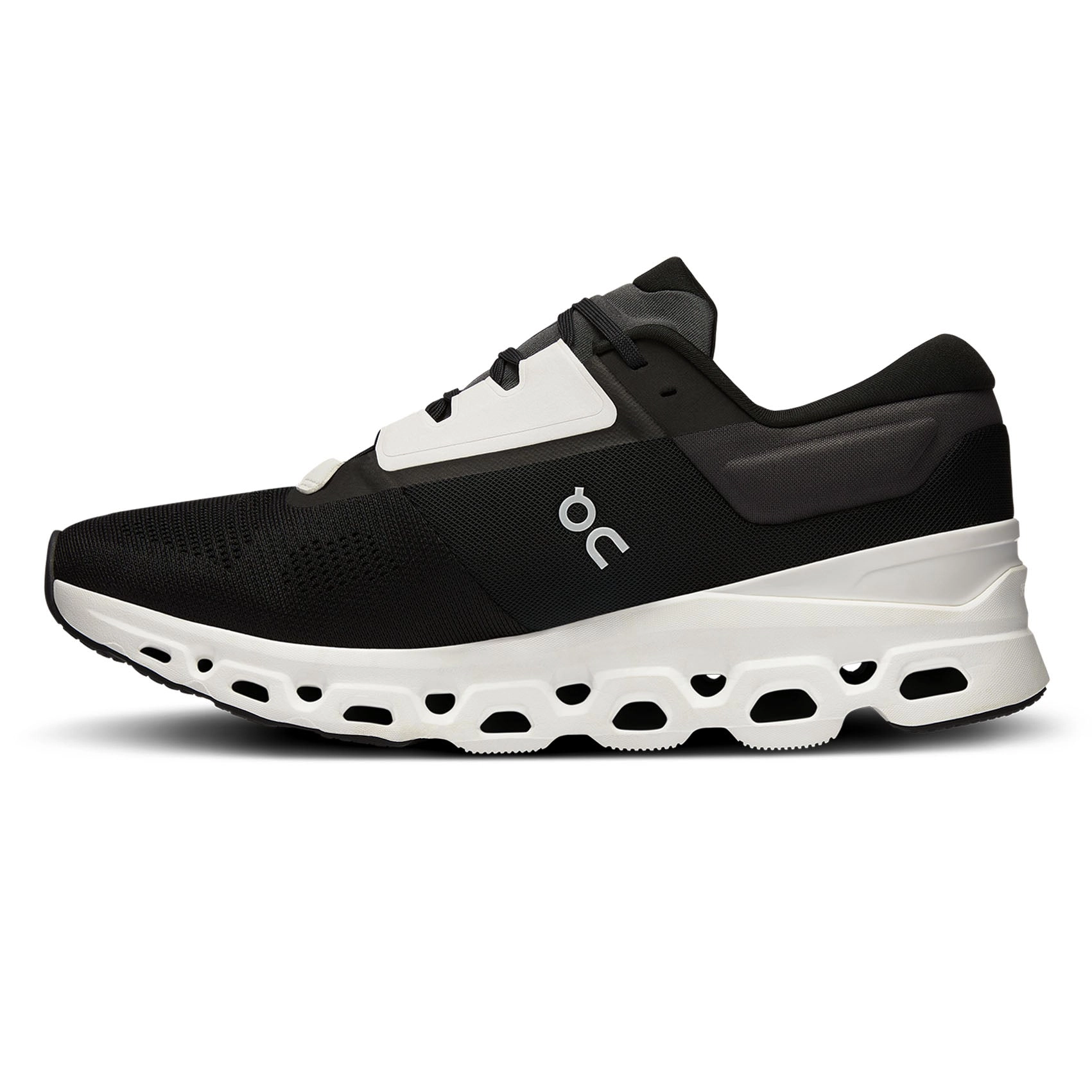 Mens On Running Cloudstratus 3