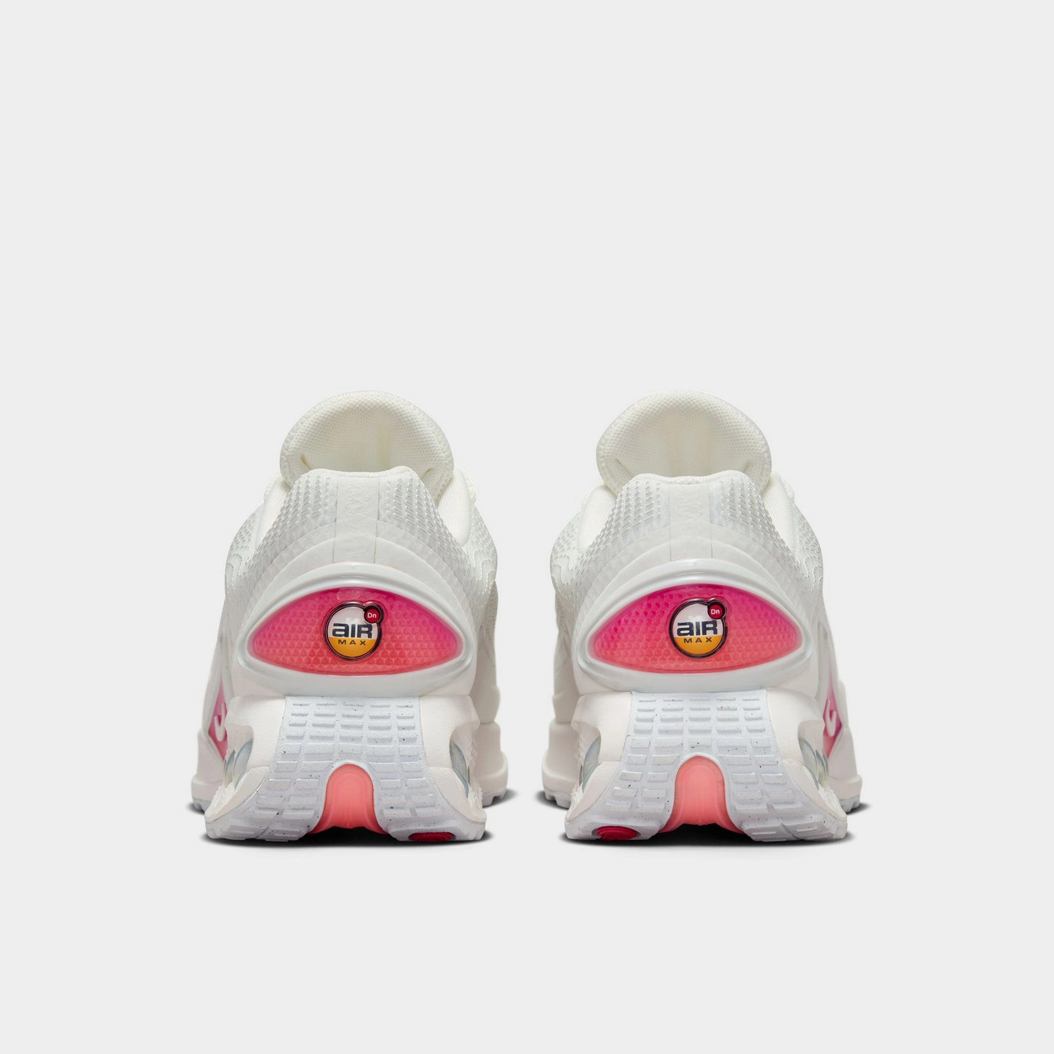 Nike Women's Air Max DN Sail / Metallic Silver - Phantom