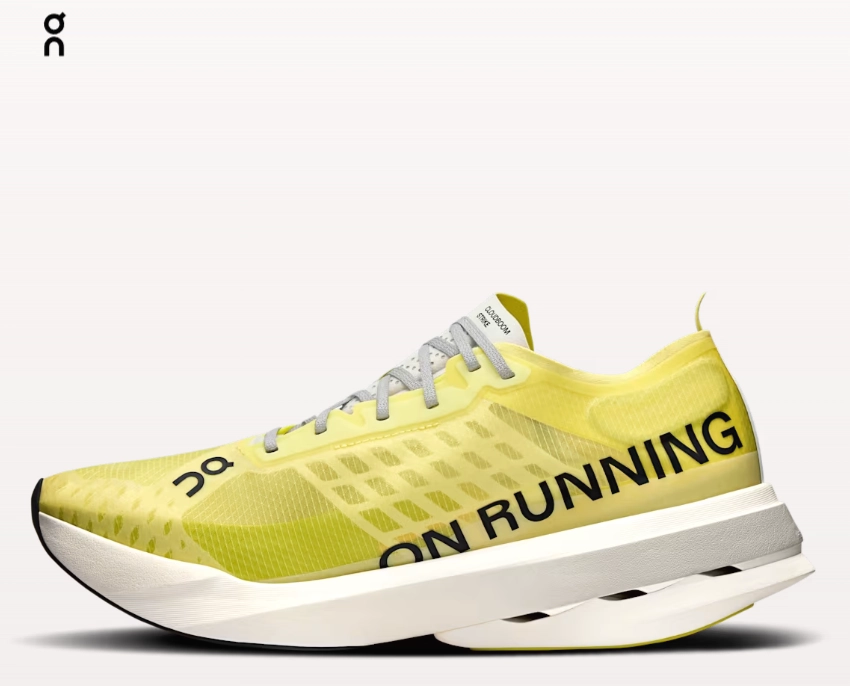 On Cloudboom Strike - Mens