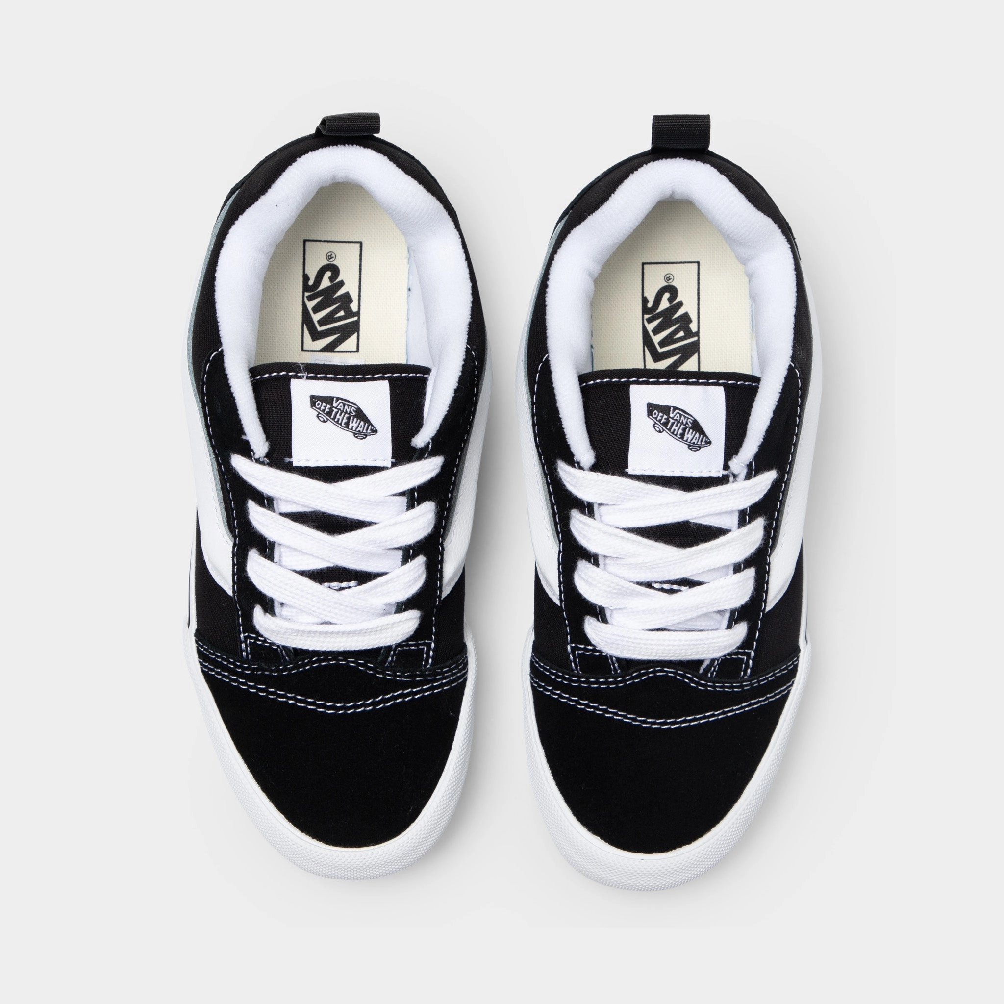Vans Juniors' Knu Skool Black / True White