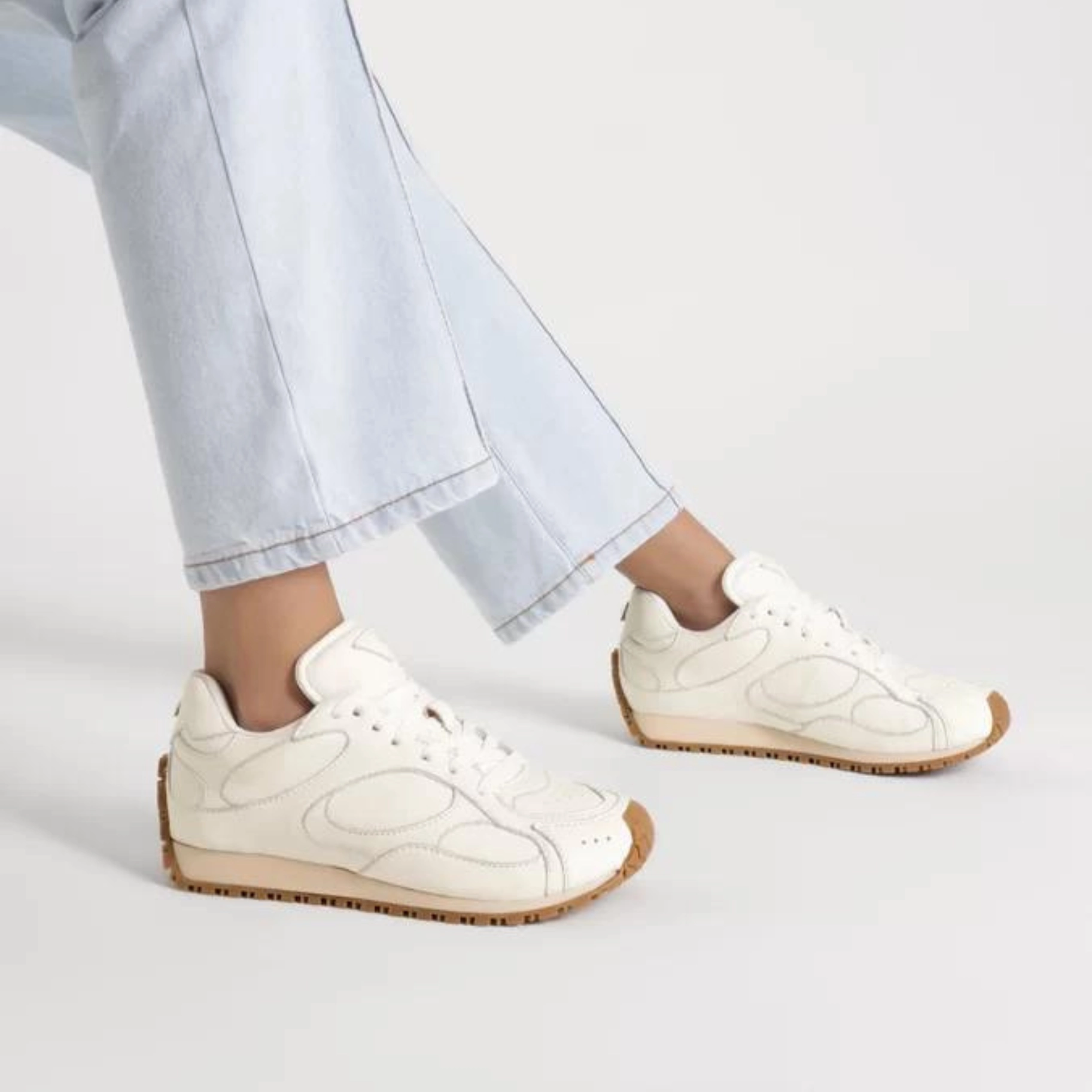 Wave 70 Leather Sneaker