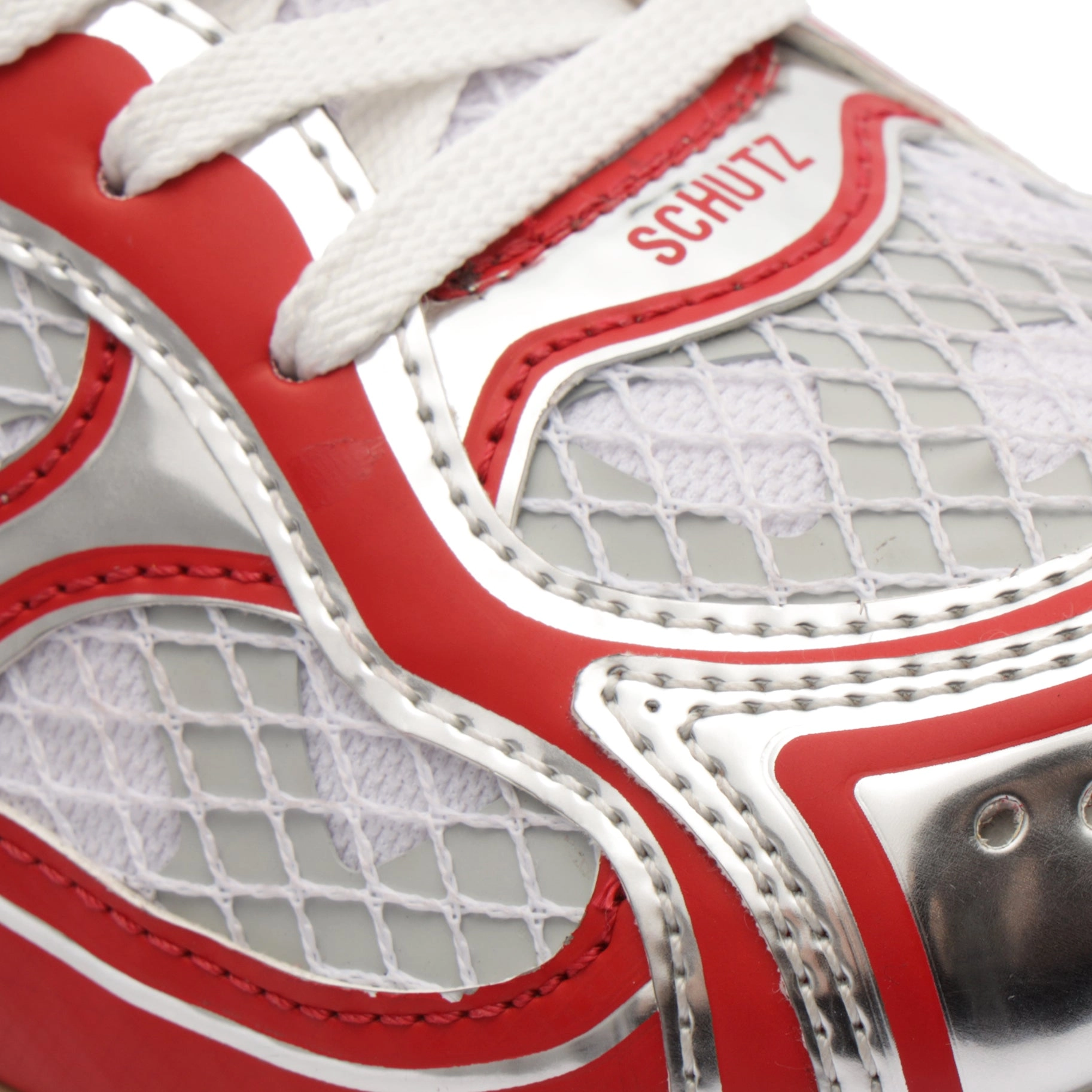 Wave Sneaker